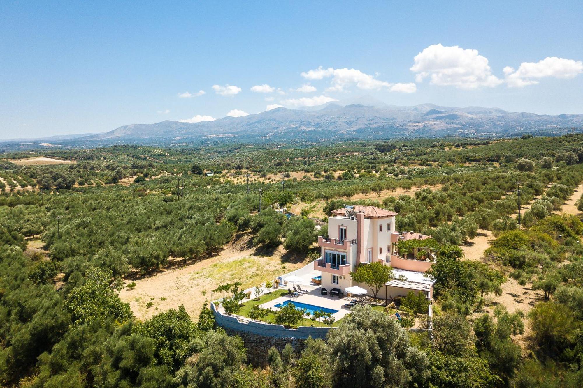 Marina Villa, A Nature Inspiring Retreat Perama  Exterior photo