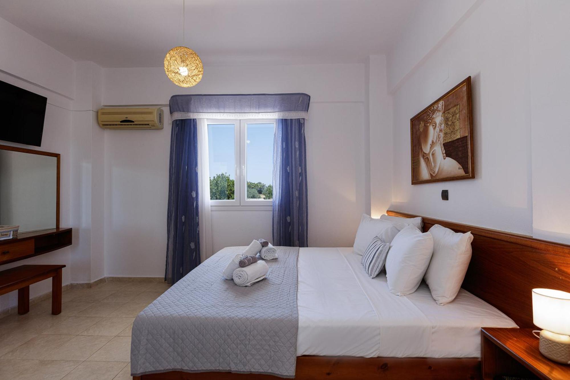 Marina Villa, A Nature Inspiring Retreat Perama  Exterior photo